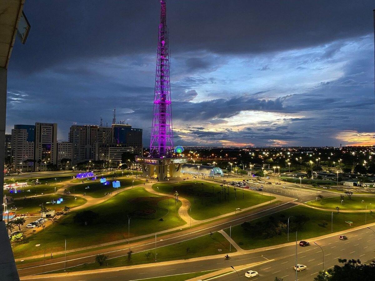 Flat Encantador No 11º Com Vista Pra Torre De Tv Brasilia Exterior photo